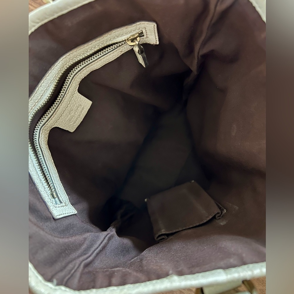 Gucci Beige/Brown GG Canvas Handbag - Picture 4 of 7